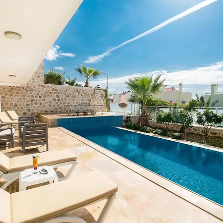 Sleeps 8 With Pool And Air Con * Kalkan